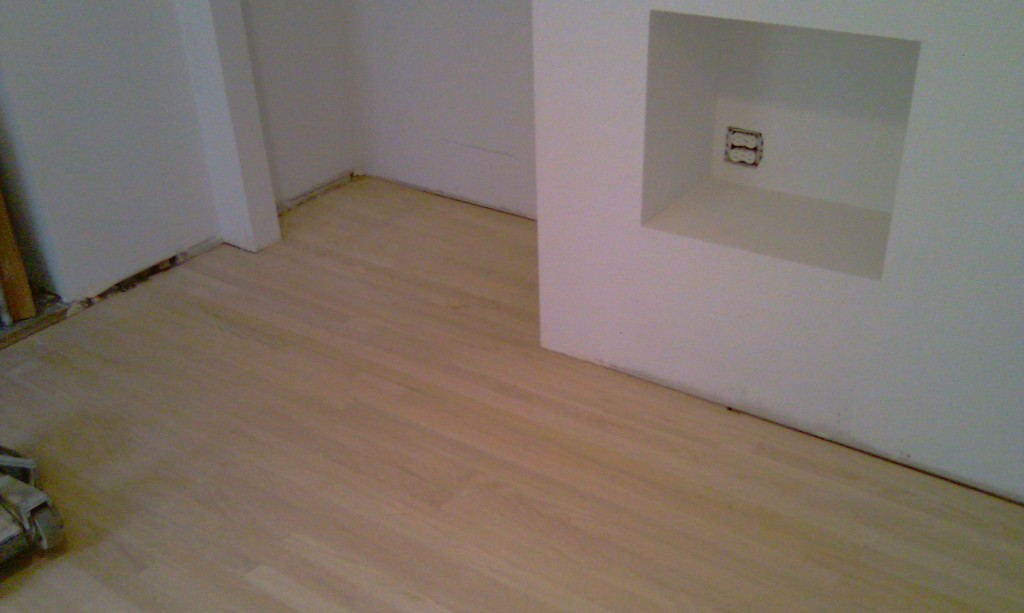 World Flooring & More, hardwood flooring floor repair Chicago