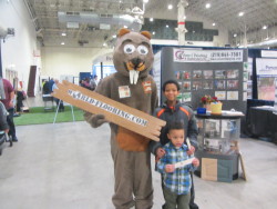 Boys with the World Flooring beaver mascot
